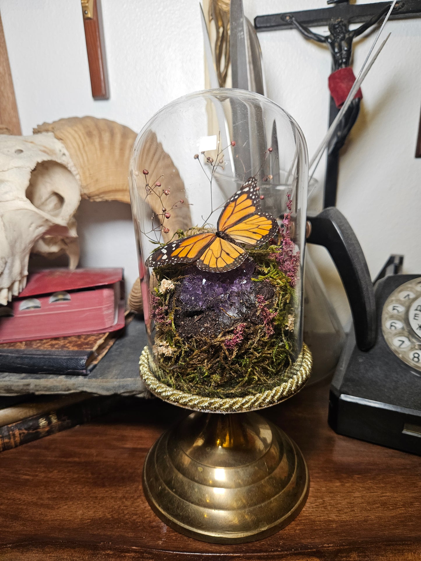 Monarch & Amethyst Dome